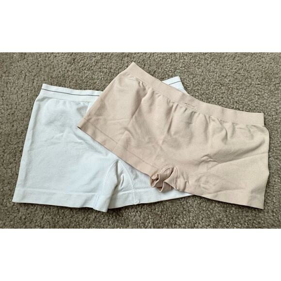 Champion by C5 & One Seamless Boyshort Panties Set Of 2 NWOT Women’s Size Small - Picture 2 of 4